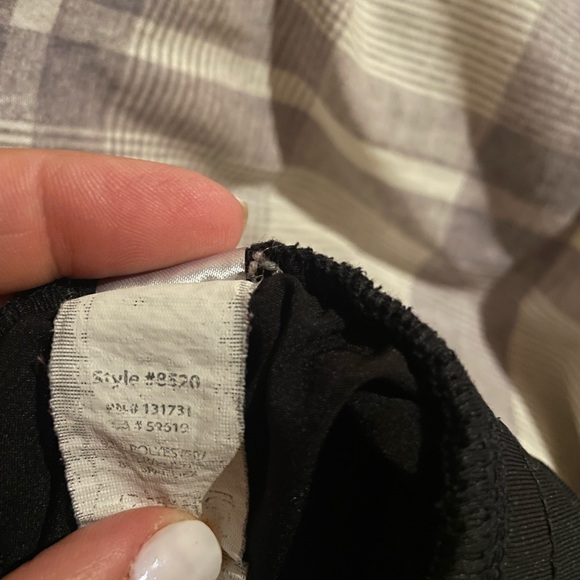 Black scrubs Size large Black womens Jogger scrub pants.
Maevn brand
40 for all - Picture 4 of 4